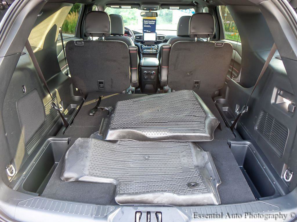 Certified 2024 Ford Explorer ST-Line w/ Class IV Trailer Tow Package AWD/4WD image 26