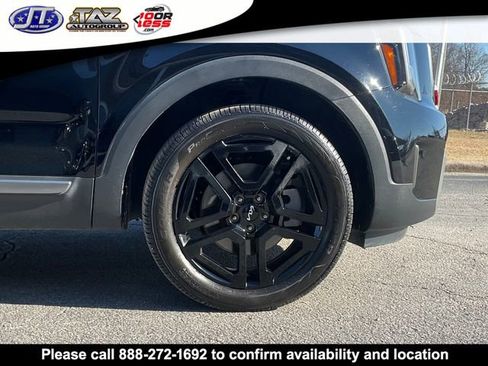 Used 2023 Kia Telluride EX X-Line image 9