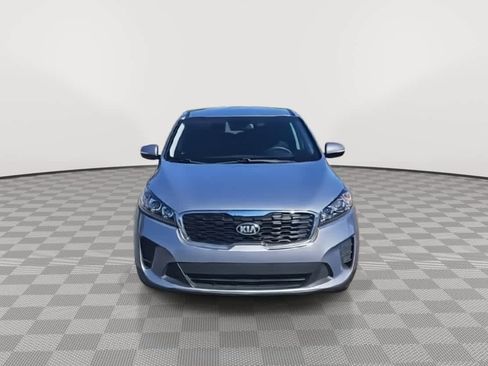 Used 2020 Kia Sorento LX image 3