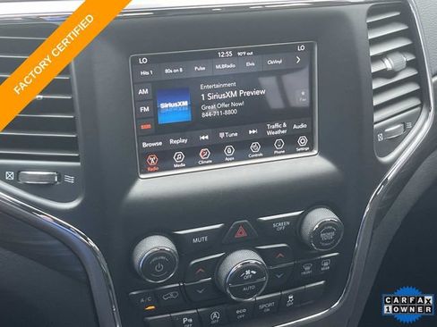 Certified 2021 Jeep Grand Cherokee Laredo w/ Security & Convenience Group AWD/4WD image 32