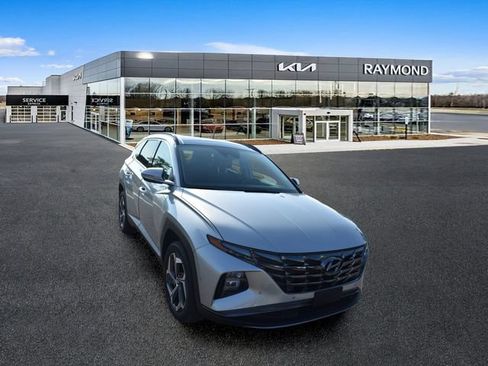 Used 2024 Hyundai Tucson Limited AWD/4WD image 9