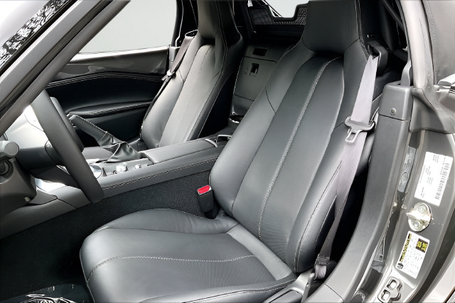 New 2026 MAZDA MX-5 Miata Grand Touring RWD image 9