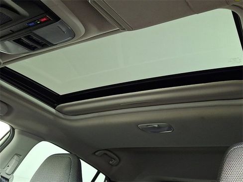 Certified 2024 Subaru Crosstrek 2.0i Premium image 15