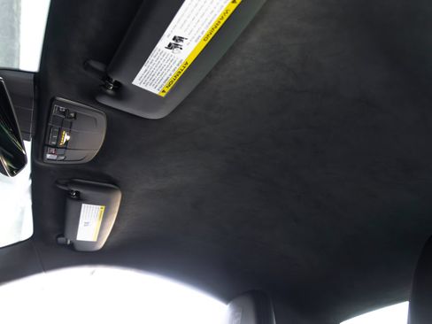 Certified 2019 Porsche 911 GT3 RWD image 28