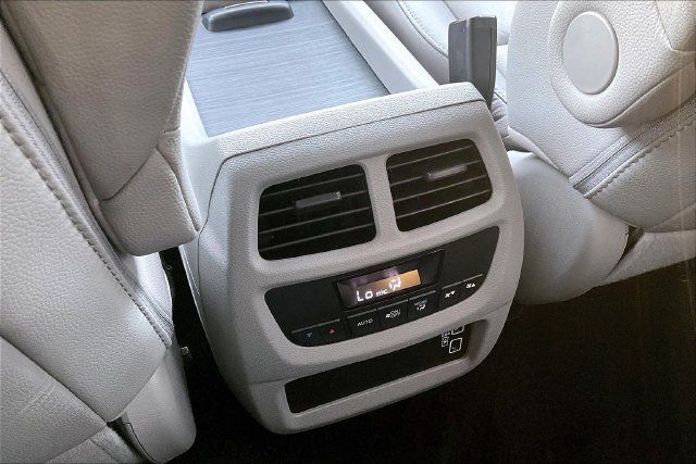 Used 2022 Honda Pilot EX-L image 10