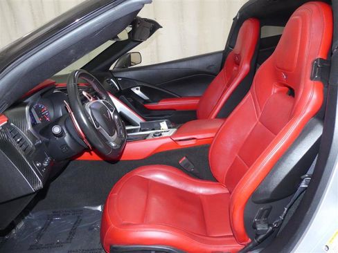 Used 2018 Chevrolet Corvette Stingray Coupe image 28