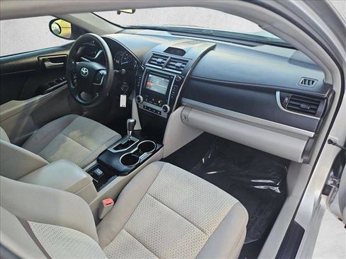 Used 2014 Toyota Camry LE FWD image 22