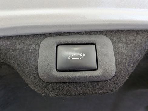 Certified 2024 Lexus ES 300h w/ Premium Package image 35