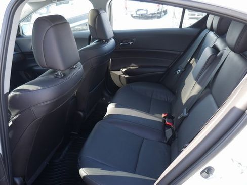 Used 2016 Acura ILX image 25