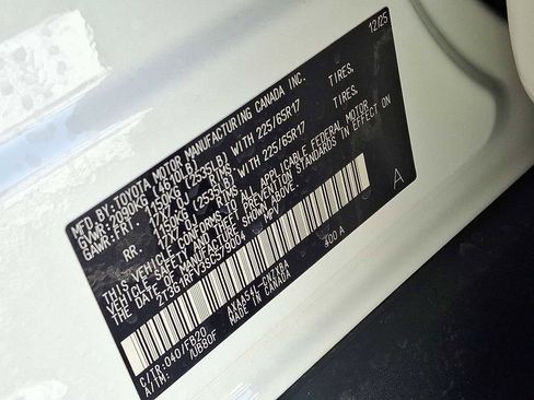 New 2025 Toyota RAV4 LE image 18