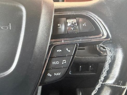 Used 2018 Lincoln Navigator Reserve w/ Technology Package AWD/4WD image 10