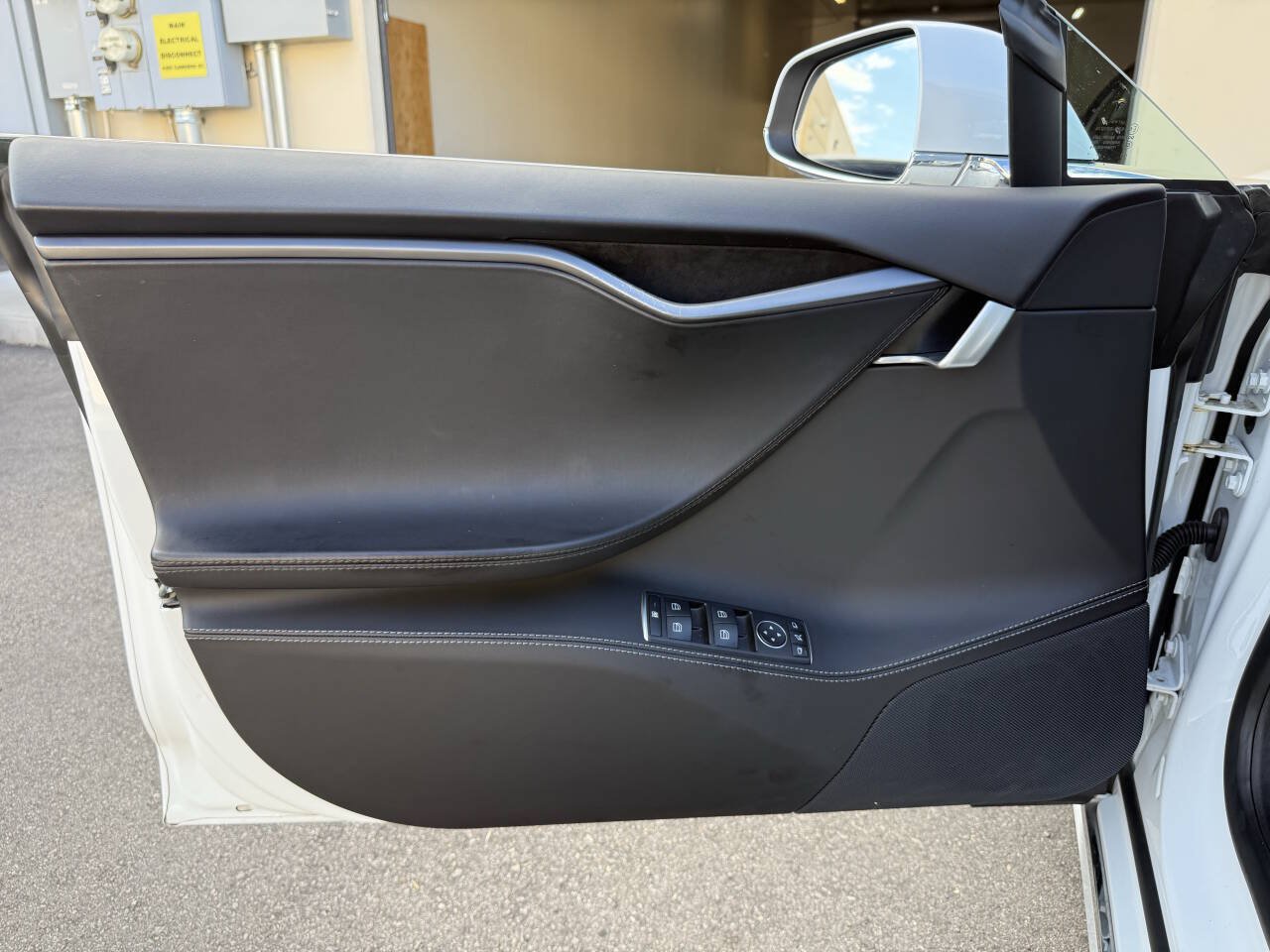 Used 2018 Tesla Model S 75D AWD/4WD image 23