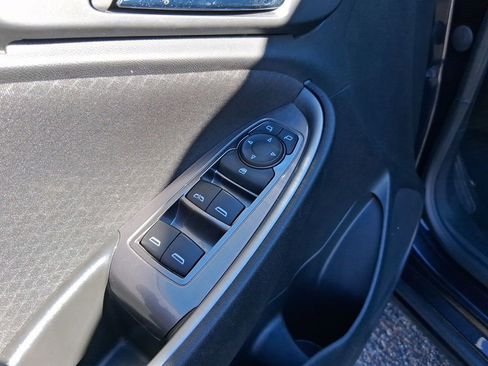 Used 2023 Chevrolet Malibu LT image 11