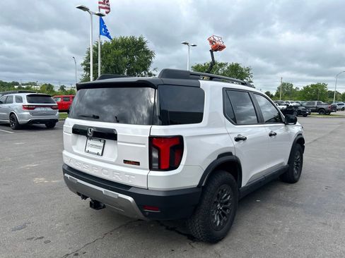 Used 2026 Honda Passport TrailSport image 3