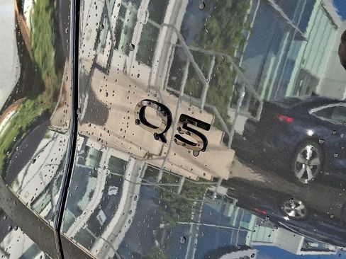 New 2025 Audi Q5 Premium Plus image 22