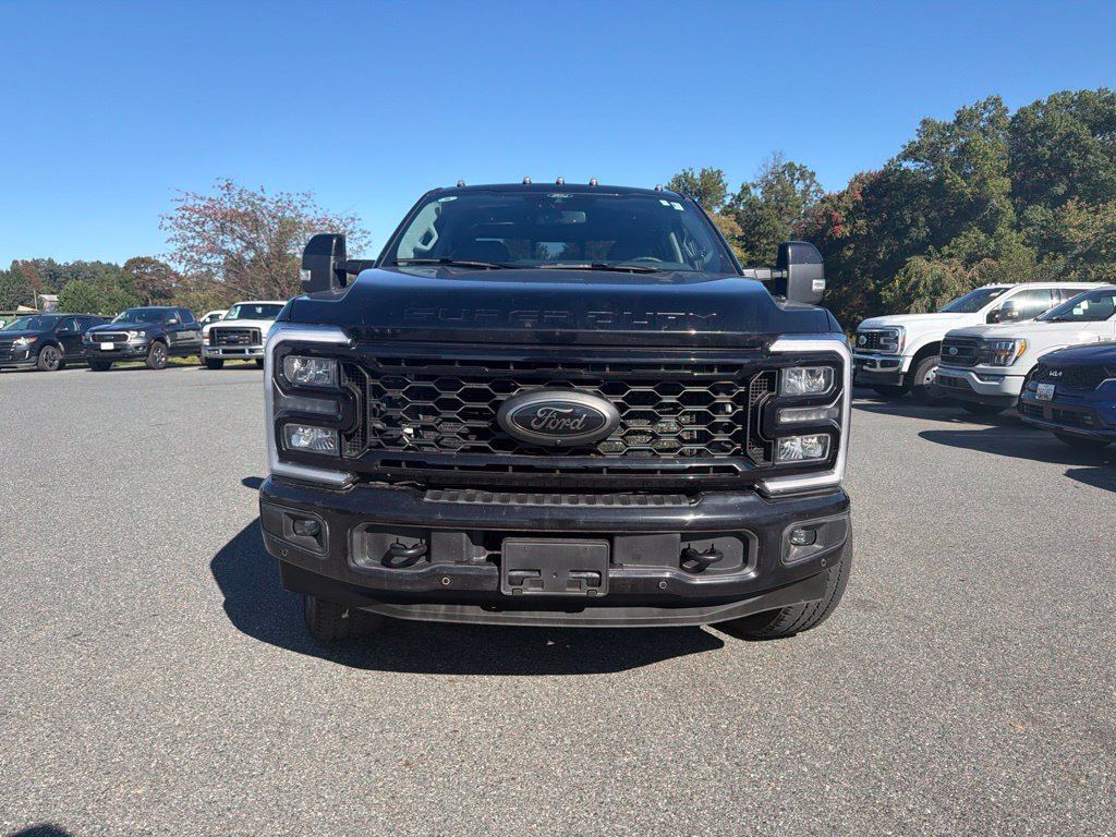 Used 2025 Ford F250 Lariat w/ Lariat Ultimate Package AWD/4WD image 2