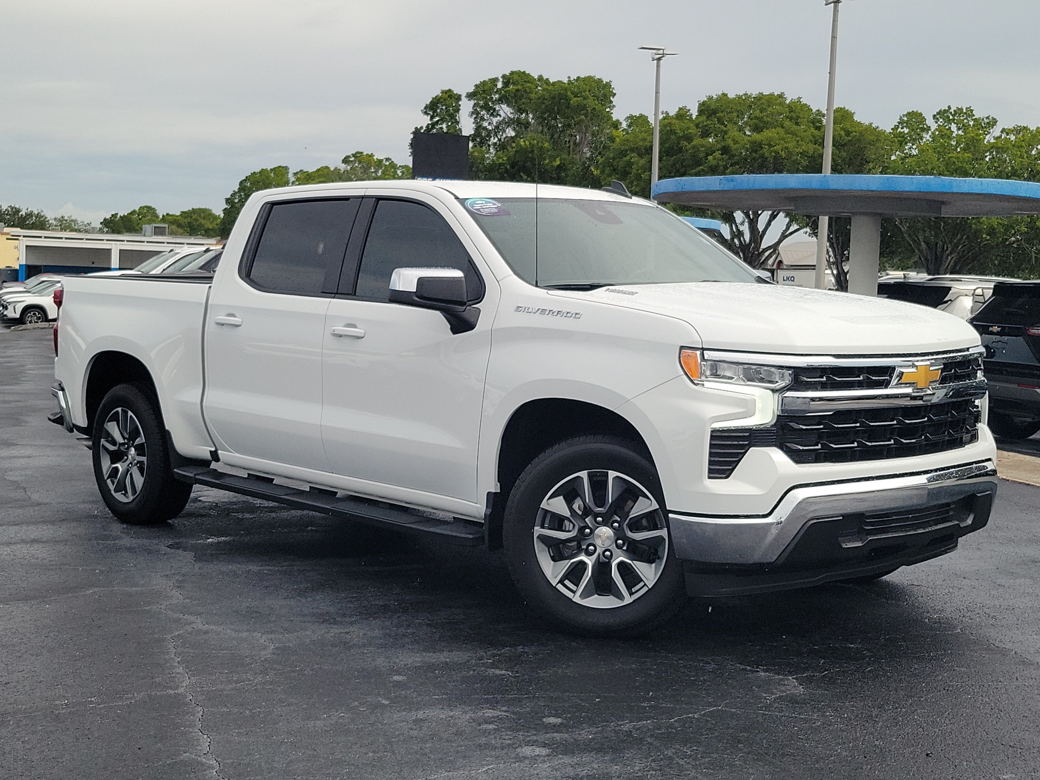 Used 2026 Chevrolet Silverado 1500 LT w/ All Star Edition Plus RWD image 32