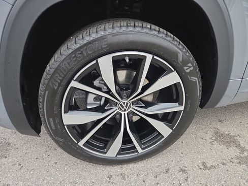 New 2026 Volkswagen Atlas SEL Premium R-Line AWD/4WD image 17