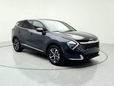 Certified 2023 Kia Sportage EX FWD image 8