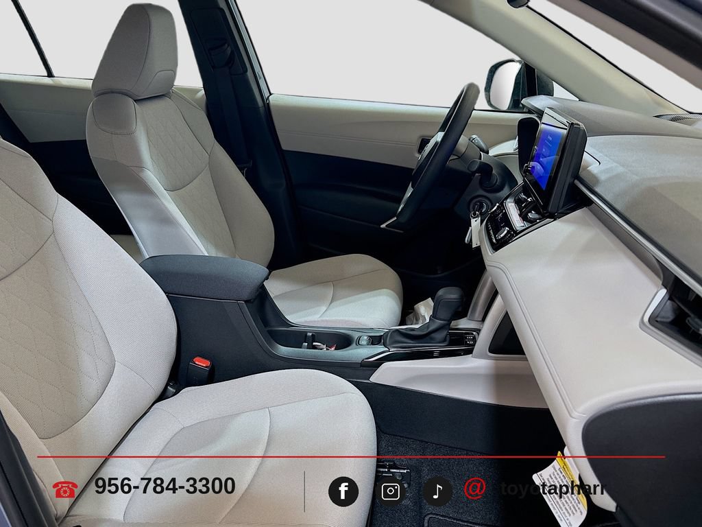 New 2025 Toyota Corolla Cross L FWD image 27