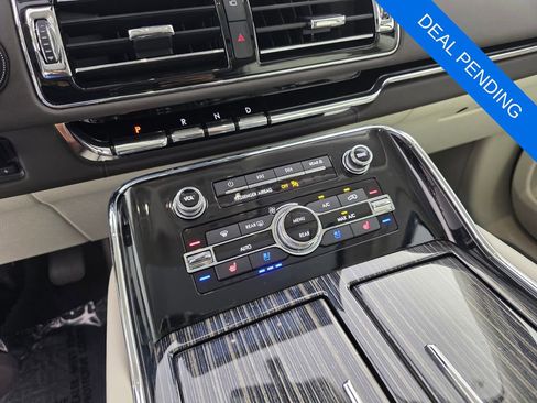 Used 2023 Lincoln Navigator Black Label AWD/4WD image 24