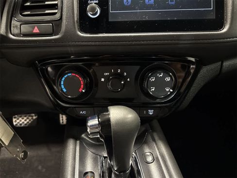 Used 2020 Honda HR-V Sport image 21