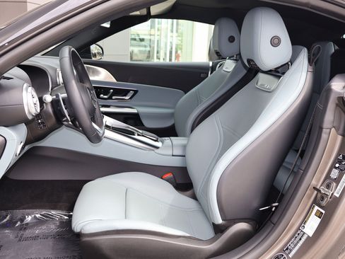 Used 2022 Mercedes-Benz SL 63 AMG 4MATIC image 22
