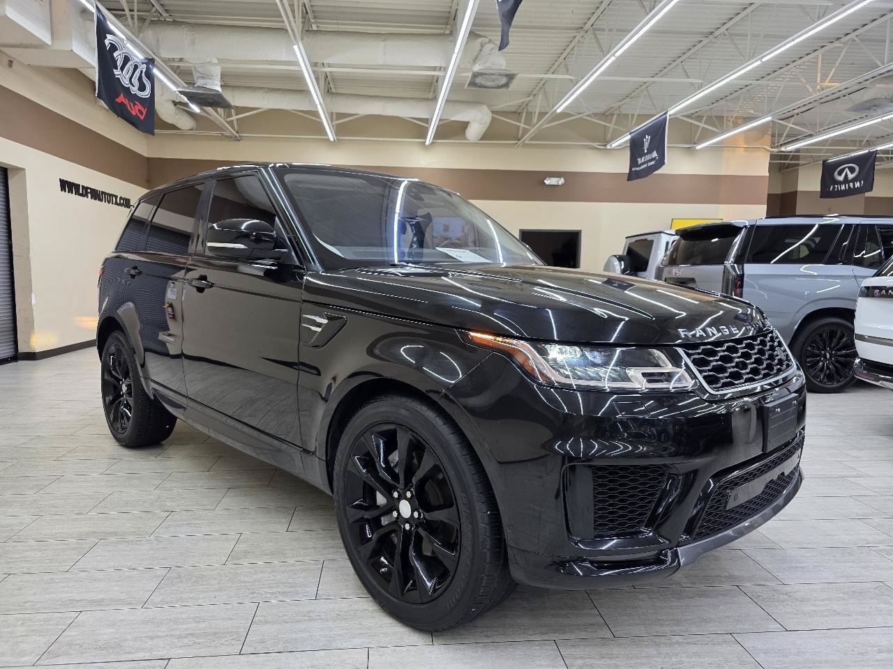 Used 2020 Land Rover Range Rover Sport HSE AWD/4WD image 4