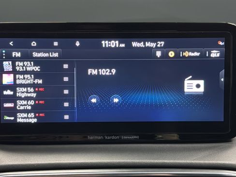 Used 2023 Hyundai Santa Fe Limited AWD/4WD image 31