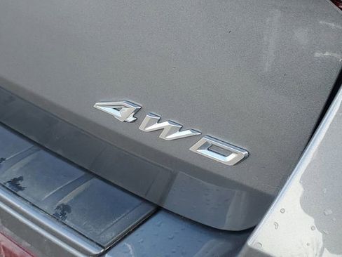 Certified 2023 Ford Explorer XLT w/ Equipment Group 202A image 6