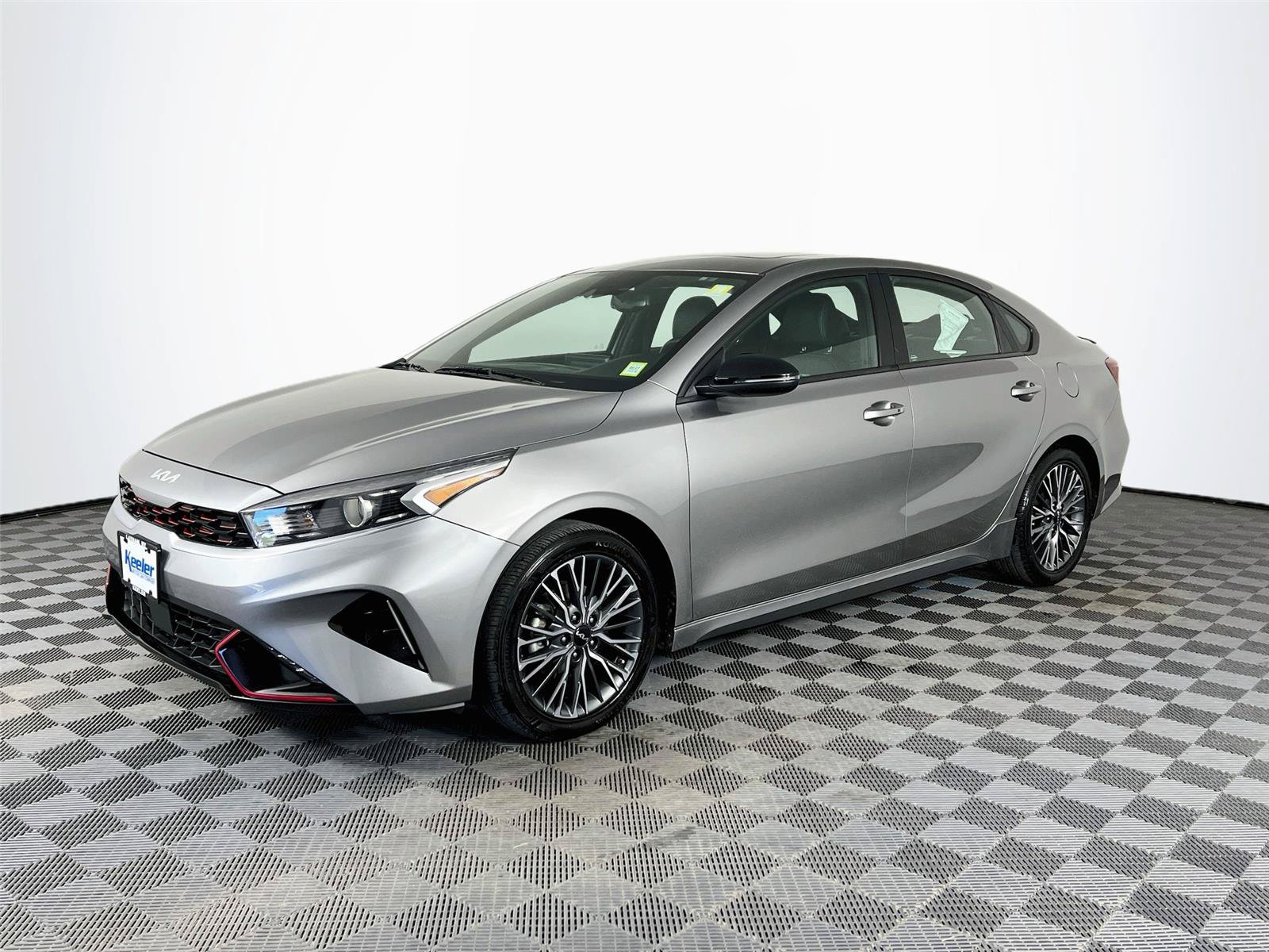 Used 2023 Kia Forte GT-Line w/ GT-Line Premium Package FWD image 2