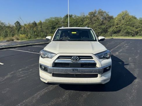Used 2022 Toyota 4Runner Limited image 8