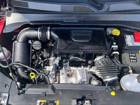 Used 2025 Jeep Compass Limited image 9