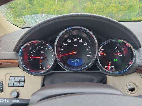 Used 2011 Cadillac CTS Luxury AWD/4WD image 17