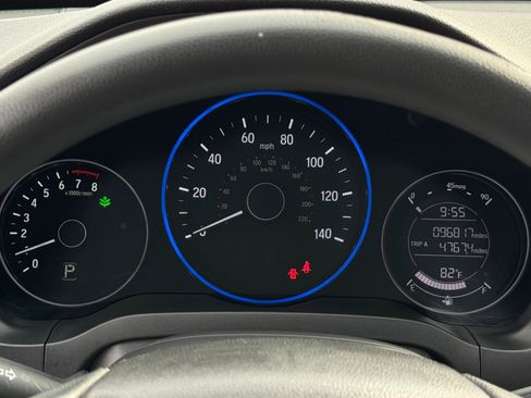 Used 2018 Honda HR-V EX image 20