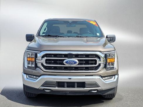 Used 2021 Ford F150 XLT w/ Equipment Group 302A High AWD/4WD image 8