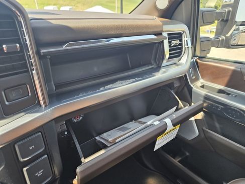 New 2025 Ford F250 King Ranch w/ Chrome Package image 46