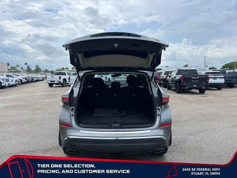 Used 2022 Nissan Murano S FWD image 17
