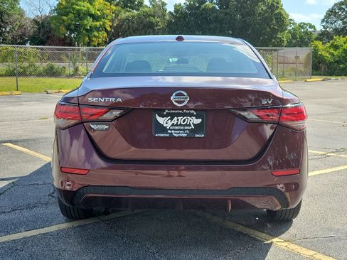 Used 2023 Nissan Sentra SV FWD image 5