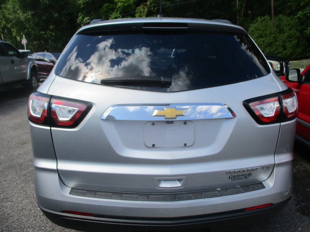Used 2014 Chevrolet Traverse LS FWD image 7
