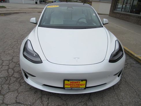 Used 2022 Tesla Model 3 Long Range image 2