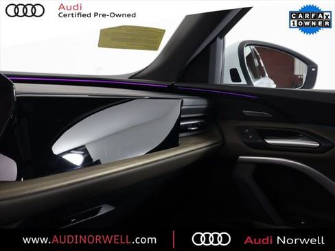 Certified 2025 Audi Q5 Premium Plus w/ Premium Plus image 8