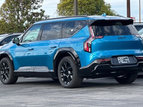 New 2026 Kia EV9 Land image 6