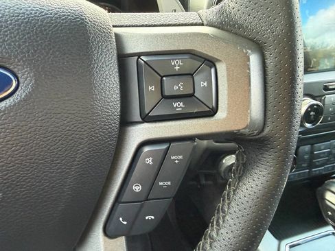 Used 2017 Ford F150 Raptor w/ Equipment Group 802A Luxury image 38