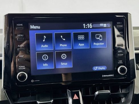Used 2022 Toyota Corolla SE FWD image 36