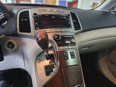Used 2012 Toyota Venza XLE w/ XLE Premium Pkg FWD image 21