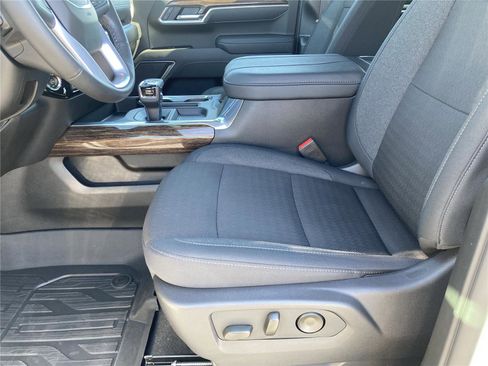 New 2026 GMC Sierra 1500 Elevation image 22