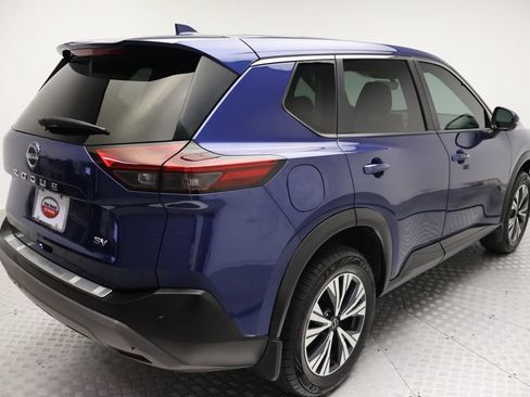 Used 2023 Nissan Rogue SV FWD image 8