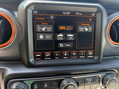 Used 2022 Jeep Gladiator Mojave w/ Dual Top Group AWD/4WD image 19