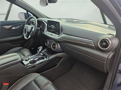 Certified 2023 Chevrolet Blazer Premier image 24
